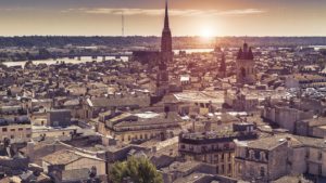 Vue aérienne saut en parachute Bordeaux